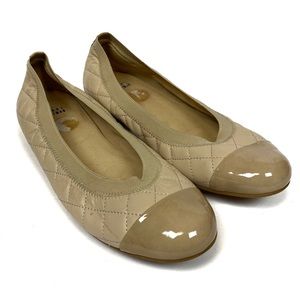 Stuart Weitzman cream quilted Napa leather flats